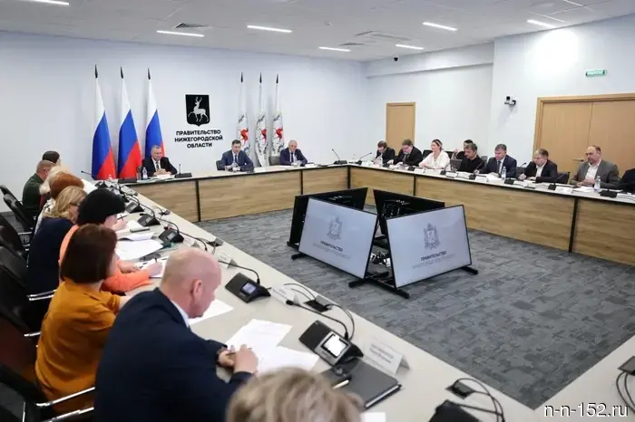 Андрей Гнеушев провел встречу комиссии по СВО.