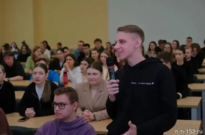 Roman Markov met with students of the Presidential Academy of National Economy and Public Administration.