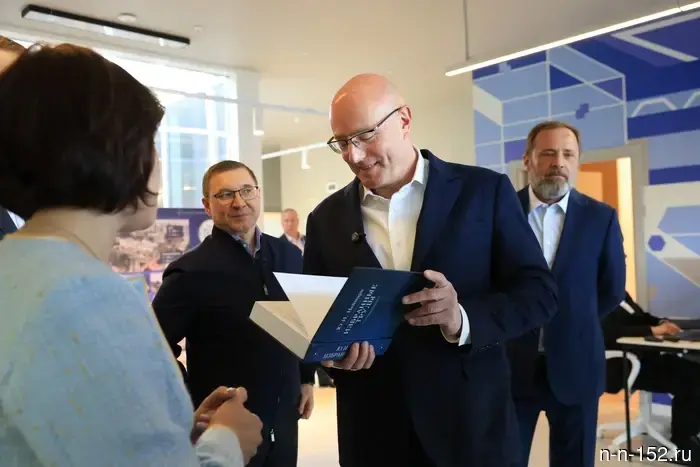 Dmitry Chernyshenko and Vladimir Yakushev visited the Nizhny Novgorod IT campus "Neimark".