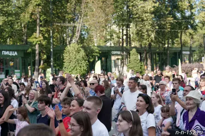 Приокский и Ленинский районы Нижнего Новгорода отпраздновали свое 90-летие.