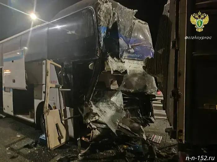 A criminal case was opened after a multi-vehicle crash on the M-12 highway near Arzamas.