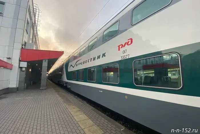 The double-decker "Burevestnik" has returned to the Nizhny Novgorod–Moscow route.