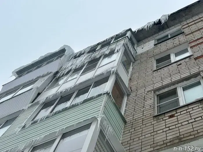 Утонули в снегу: фоторепортаж с улиц Нижнего Новгорода после снежного бедствия.