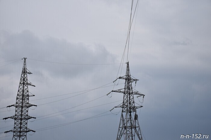 Weather forecasters predicted a thunderstorm in the Nizhny Novgorod region on July 12; energy workers are preparing.