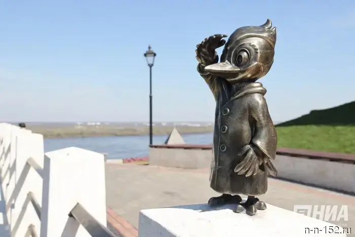Дятел Гор и олененок Нино обосновались в Нижегородском кремле.