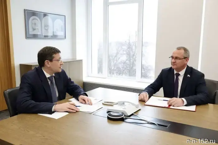 Глеб Никитин провел обсуждение с Евгением Чинцовым по вопросу поддержки участников СВО.