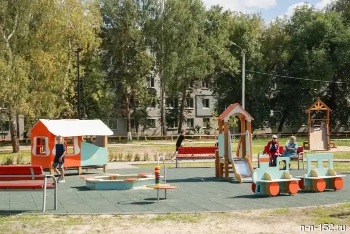 43 children's and 11 sports playgrounds will be renovated as part of the improvement month in the Avtozavodsky district.