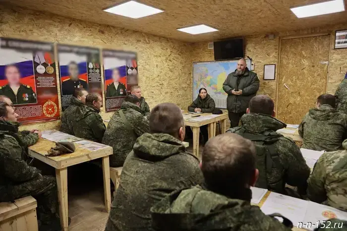 Representatives of the government of the Nizhny Novgorod Region met with military personnel in the Special Military Operation zone.