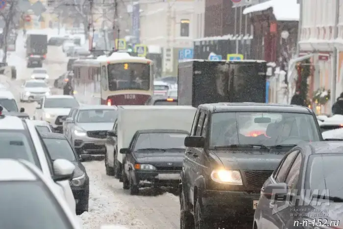 Nizhny Novgorod residents were told whether they would lose their driver's licenses for a license plate soiled in winter.