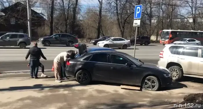 A female pedestrian was hospitalized after a traffic accident on Gagarin Avenue.