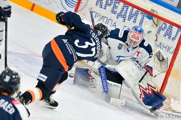 "Торпедо-Горький" уступило "Магнитке" в первом поединке серии.