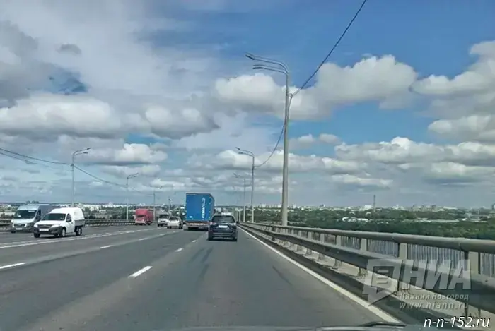 A state of heightened readiness was declared at the Myzinsky Bridge due to erosion of the slope.