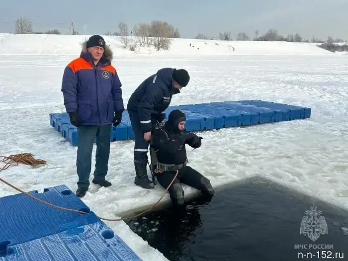 На повестке дня - безопасность крещенских купаний!