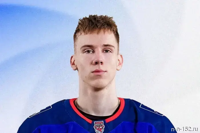 Defender Ivan Chesnokov remains in the Torpedo system for another season.