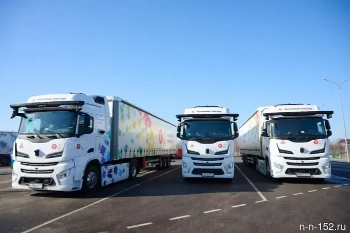 Президент России запустил движение беспилотных транспортных средств на автомагистрали М-12.