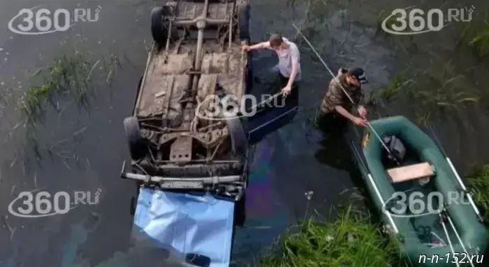 A resident of Nizhny Novgorod flew to the Oka on a "six" during the filming of a video.