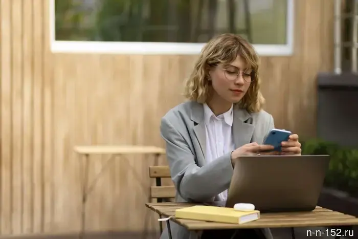 "Билайн.аналитика": 7 из 10 пользователей искусственного интеллекта в России предпочитают "Алису AI".