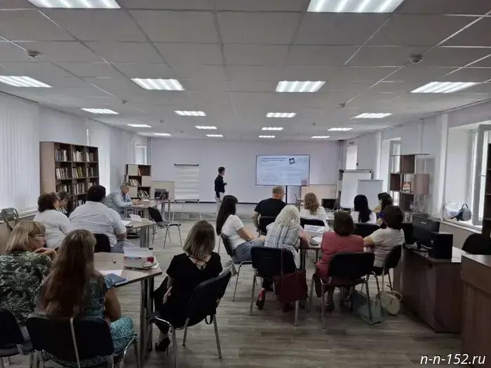 В поселке Бутурлино прошел обучающий семинар по общественному наблюдению за грядущими муниципальными выборами.