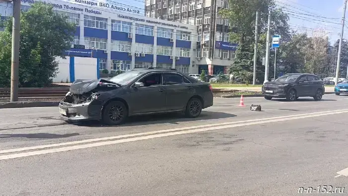 В утреннем происшествии на Сормовском шоссе пострадали трое человек.
