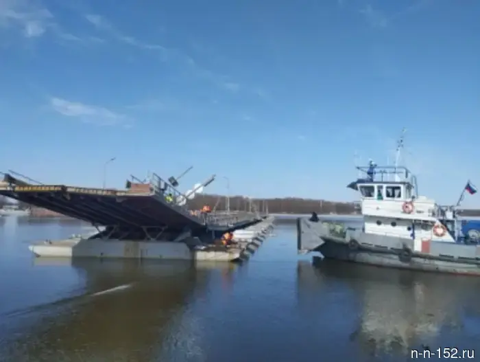 Доступ транспорта и пешеходов закрыт на наплавном мосту автодороги Павлово – Тумботино – Гороховец.