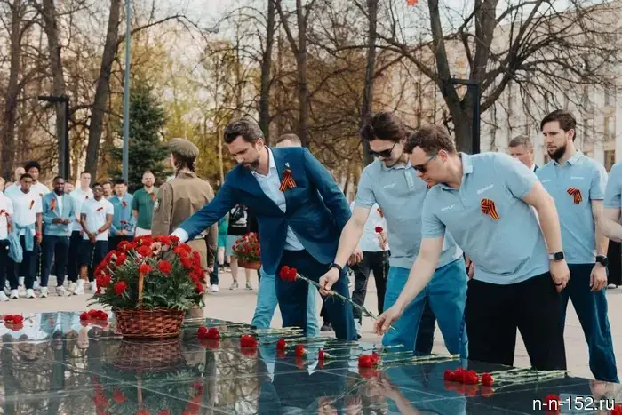«Пари НН» и «Торпедо» отдали дань уважения героям Великой Отечественной войны.