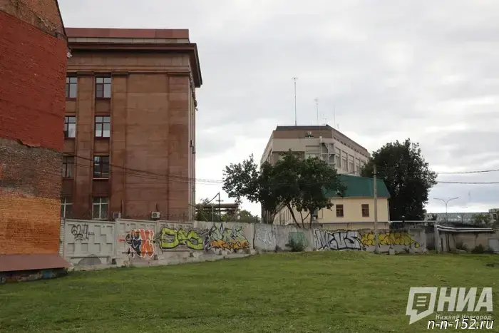 They want to complete the renovation of Nizhny Novgorod's Dynamo stadium next summer.