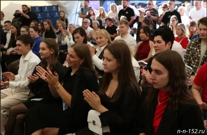 On City Day, Yevgeny Chintsov met with young people.