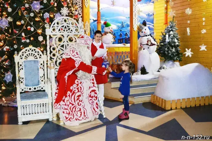 Дед Мороз поделился тем, какие необычные желания дети прислали ему в этом году.