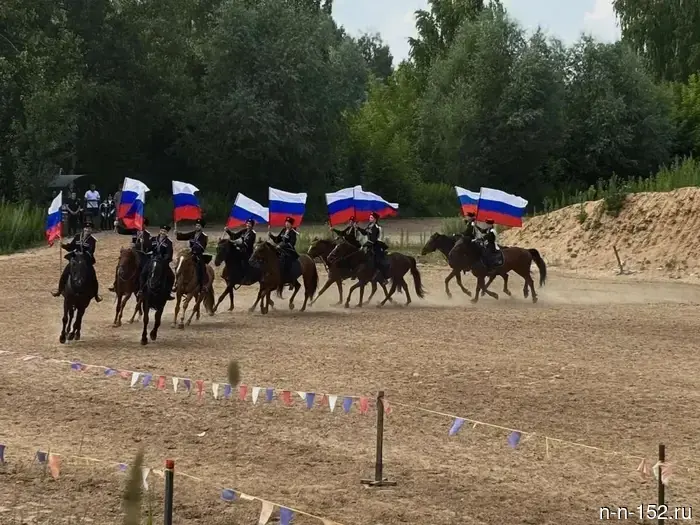Семьи участников специальной военной операции побывали на конном шоу «Джигитовка для СВОих».