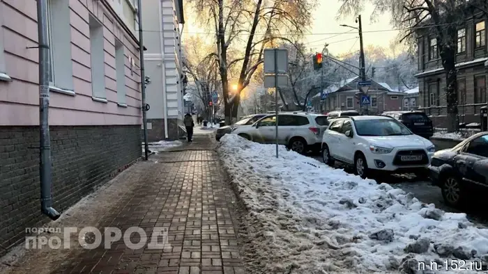 A lawyer reminded Nizhny Novgorod residents about the fine for driving on studded tires.