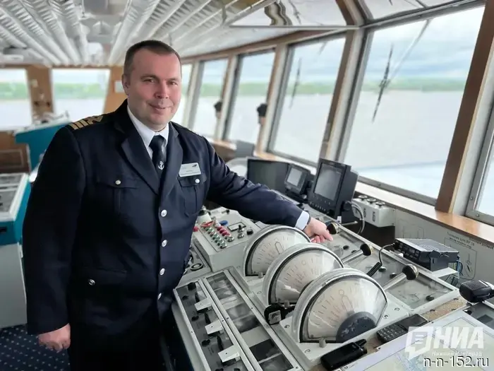 The captain of the riverboat spoke about the most challenging sections of the Volga for navigation.