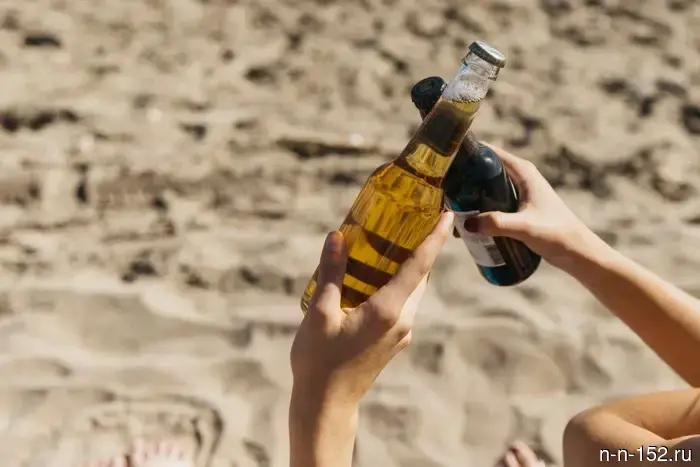 Dermatologist Pavlova explained why beer cannot replace SPF cream.
