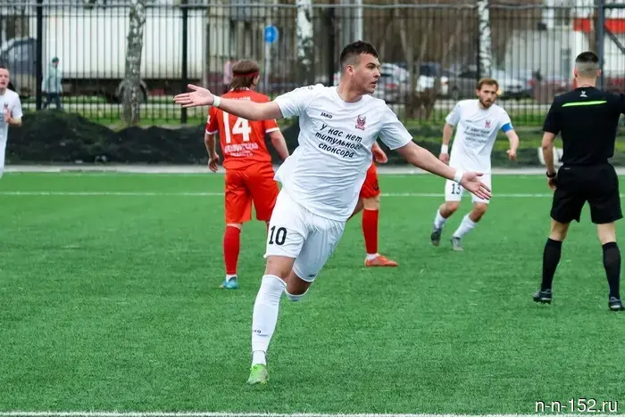 Нижегородская «Победа» впечатляюще начала свою карьеру в профессиональном футболе.