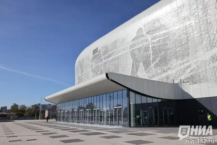 New photos from the construction site of the Ice Palace in Nizhny Novgorod have been published.