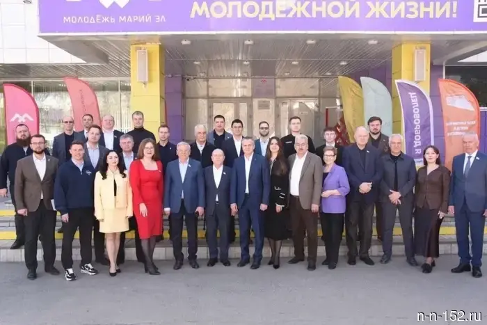 Evgeny Lyulin called for strengthening the role of youth in the development of rural areas.