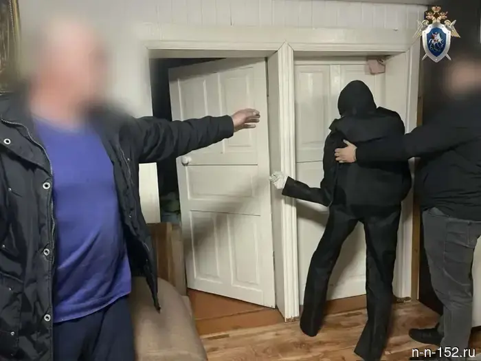 Мужчина застрелил свою дочь в Нижегородской области.