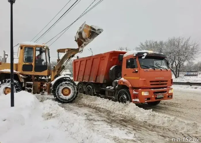 Nearly 40,000 cubic meters of snow were removed from the streets of Nizhny Novgorod in 24 hours.