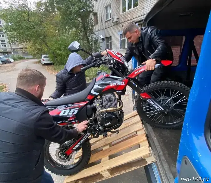 В Нижнем Новгороде отправили восьмой мотоцикл на СВО.