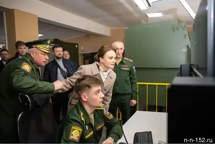 Заместитель министра обороны Цивилева посетила Нижегородское военное училище.