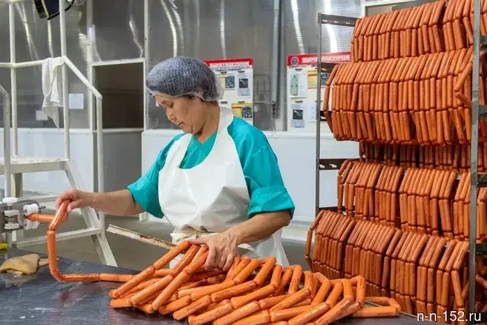 The Nizhny Novgorod laboratory found DNA of pork and chicken in beef sausages.