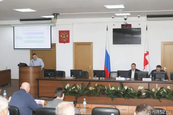 Ямочный ремонт на основных улицах города запланирован к выполнению к началу мая.