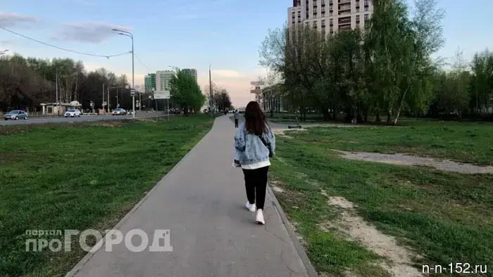 Какие варианты легальной летней работы доступны для подростков из Нижегородской области с 14 лет?