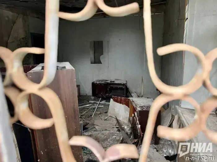 Photos of merchant Guzeev's burned shop in Nizhny Novgorod have been published.