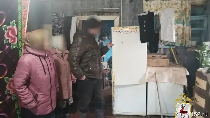 A hungry thief from the Lukoyanovsky district climbed through the window of a neighbor's house to steal chocolates, trout, meat, and lard.