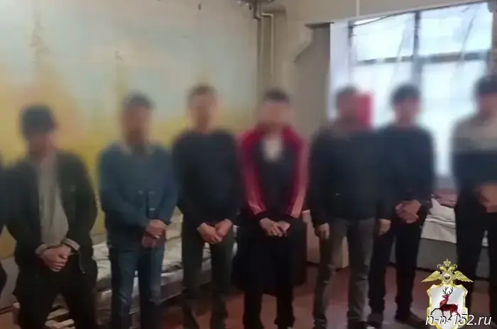 14 illegal migrants were found during a raid in Dzerzhinsk — video