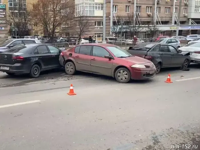 Four cars collided on Belinka in Nizhny Novgorod.
