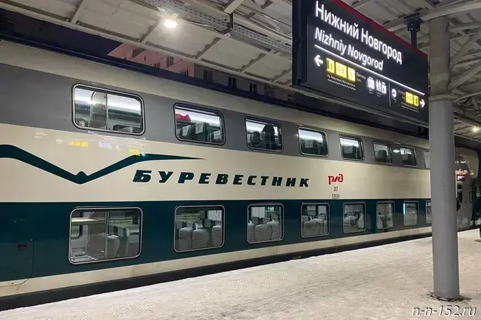Нижегородский поезд «Буревестник» увеличил число вагонов в праздничные дни.