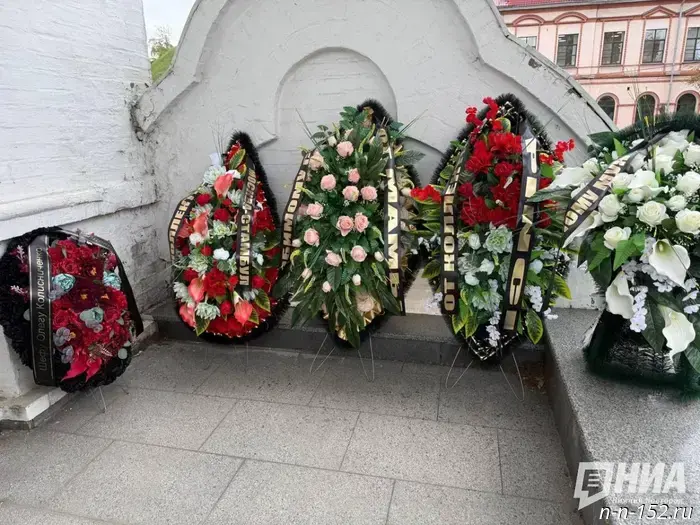 В Нижнем Новгороде провели прощание с шеф-поваром Олегом Колисниченко.