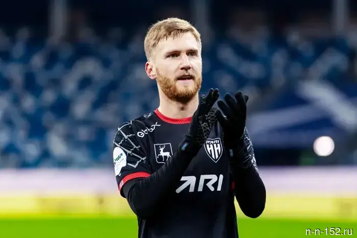 Полузащитник "Пари НН" Александр Трошечкин подписал контракт с "Ротором".