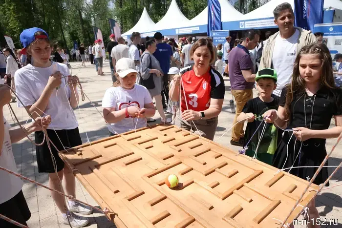 The "Learn in Nizhny" festival presented university opportunities to prospective students.